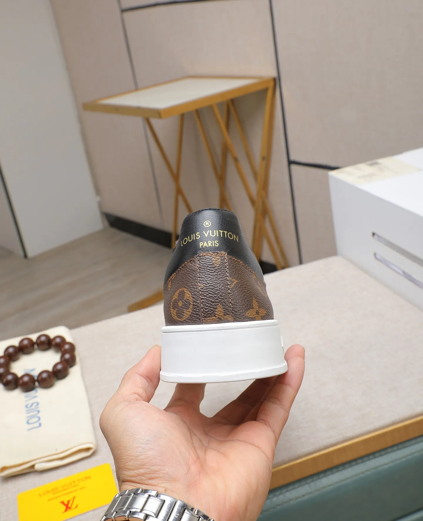 Men's shoes 💰420 📛📛(Niuli) high-end [LOUIS VUITTON】Louis Vuitton official website synchronizes new products👟Milan fashion catwalk style🇰🇾🇰🇾LV house logo, celebrity style, a must-have for fashionistas⚠️First-layer calfskin➕Cowhide lining➕Official website original original outsole👞Number 38-44